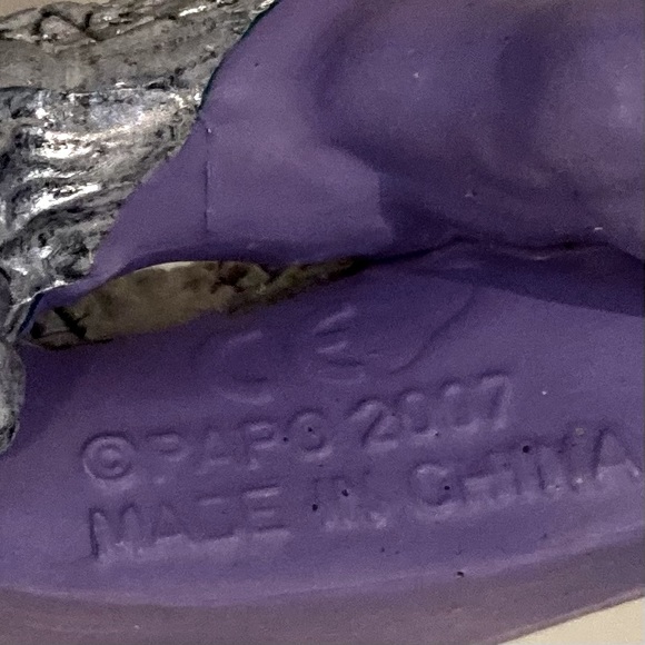 Papo 2007 Silver Fire Breathing Drago w/Bronze Armor Blue Flame Includes sword - Picture 9 of 9